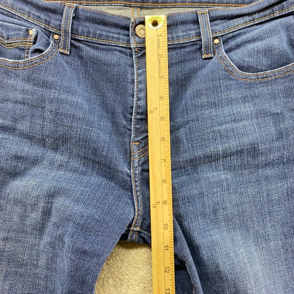 Levis 505 Straight Leg Jeans Womens‎ 14 Medium Wash Blue Denim Flap Pocket